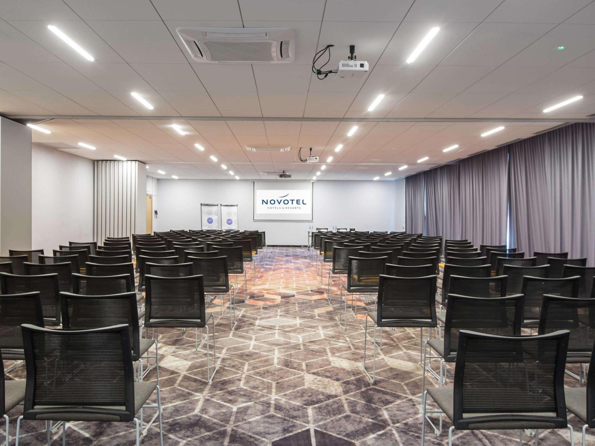 Novotel Wroclaw City Luaran gambar